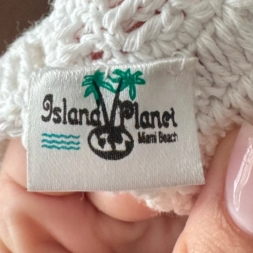 White Crochet Halter Top with Fringe and SeaShells - Picture 2 of 3